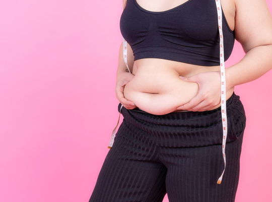 腹筋運動ができない人は太った体型にみられやすいのはなぜ？（東大阪　整体　献身堂）